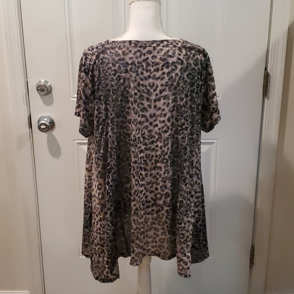 Clothing - Picture 2 of 2